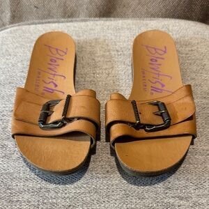 Blowfish Women's Brown Buckle Sandals